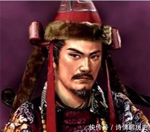  皇帝|皇帝偷偷将宰相衣服烫个洞，1年后发现衣服还在穿，下令开国库