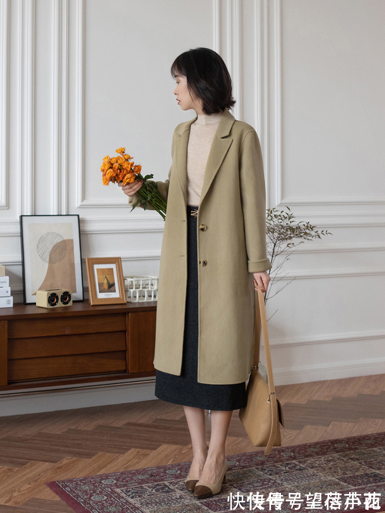 颜色 想要展现高级的女人,初冬选这5个颜色的大衣,不老气、不扮嫩