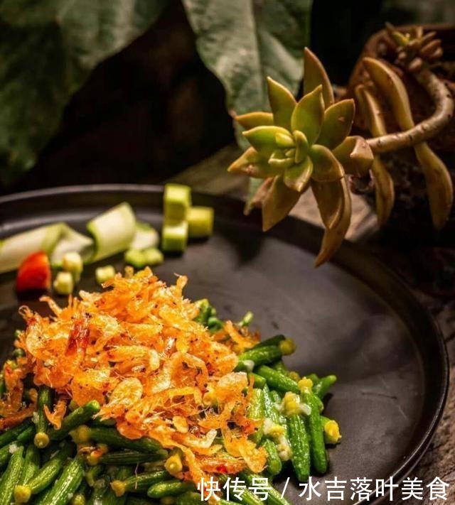 在珠海市中心,一个隐藏的老院隐藏着一个食品研究所