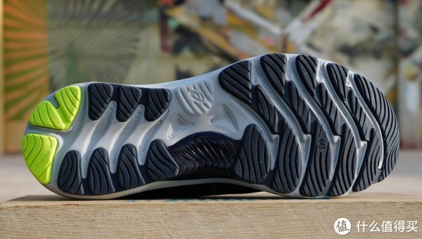优速 大体重别乱买跑鞋!“缓震”和“支撑”,到底应该怎么选?