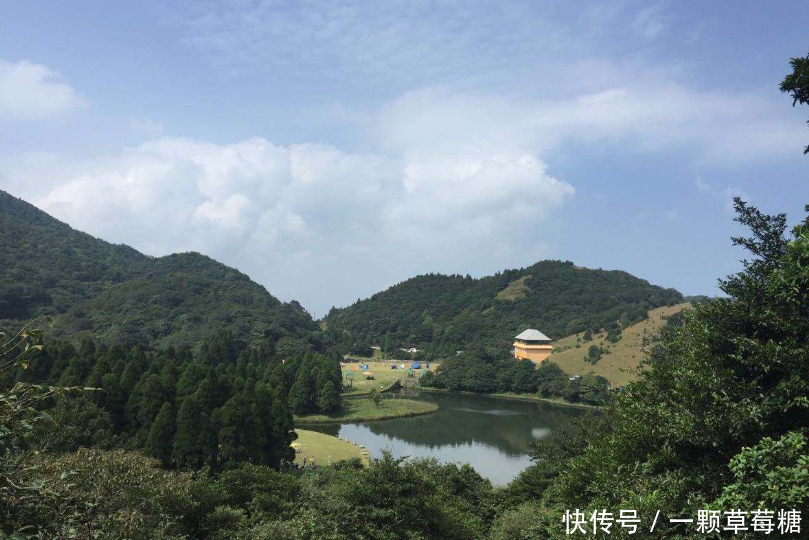 人称|广西一少为人知美景，景色秀丽不输泰山，人称“南方西岳”