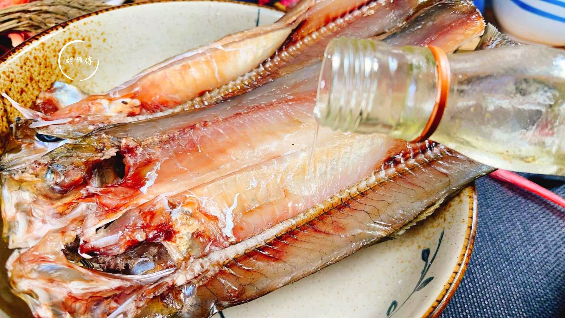 12月，碰到这鱼我从不还价，一次买20条腌起来，随吃随取，特省事