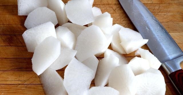 炖羊肉最“忌”两种调料,加了就等于毁了羊肉,大部分人都不懂