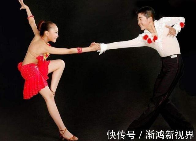 生活环境|表情最“凶”的拉丁舞萌宝火了,舍我其谁的气场,就问你怕不怕