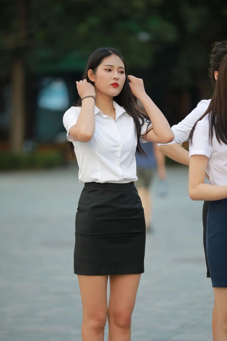 长发|街拍丨长发美女