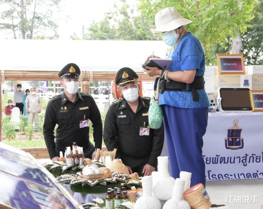 玛哈国王|64岁诗琳通强势控场，苏提达摄政梦想落空，网友姜还是老的辣