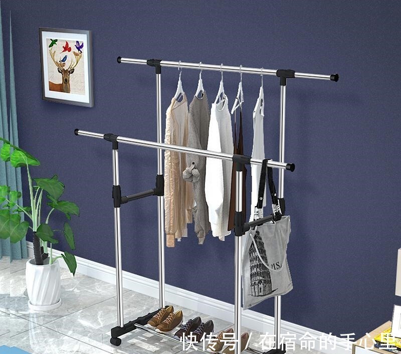 窗户|很多高层住户衣服不挂阳台了,在窗户做个小改动,晾衣晒被特方便!