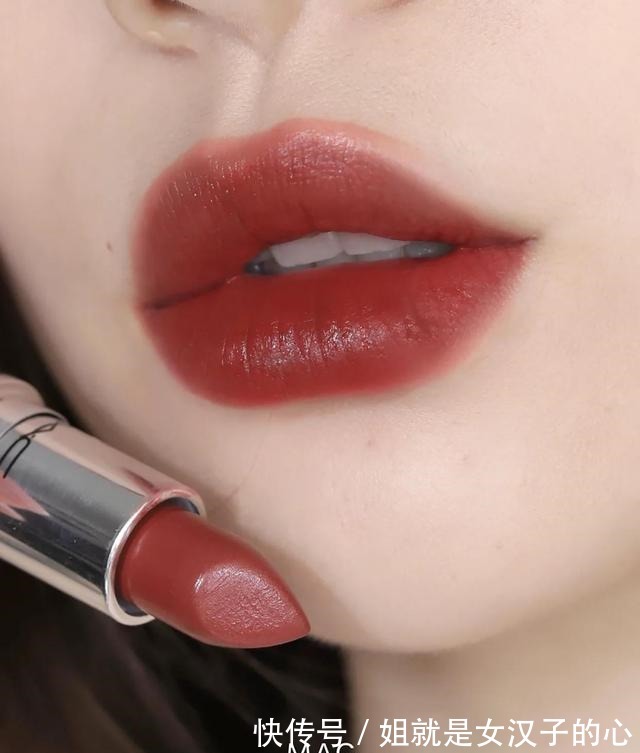 新品 对不起我变心了,这几支新品口红美到“离谱”!