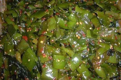 高血压人群|患了高血压后,不想血压飙升远离4类食物,再喜欢吃也要试着忌口