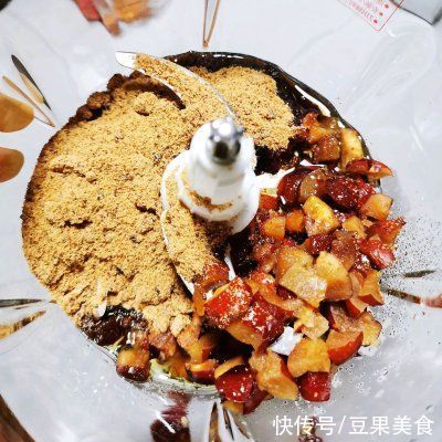 初冬小点心——低油红枣核桃蛋糕(老式枣糕)