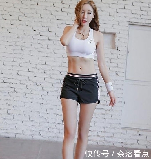 眼球|美女街拍:第6位美女很“惹”火,吸人眼球,最后一位初恋的感觉