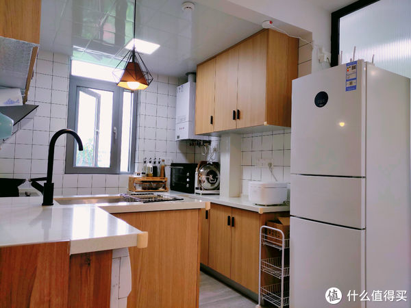 智能灯光|兔蜀黍的家装日记 篇二十一：2000元搞定全屋分区照明，打造智能灯光控制，科技感十足！