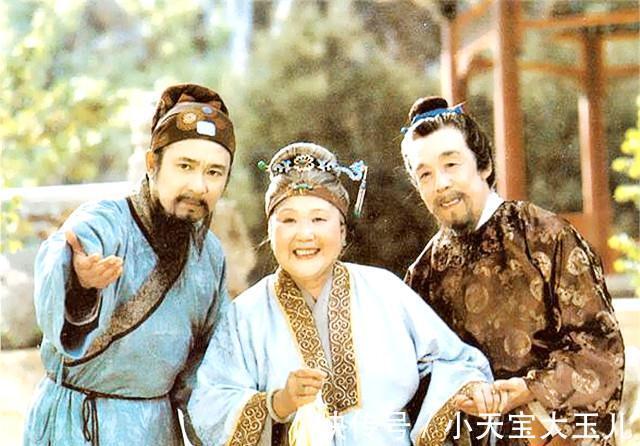 贾母$红楼梦：贾母为何偏爱贾政，却不喜贾赦？看看贾赦都做了些什么