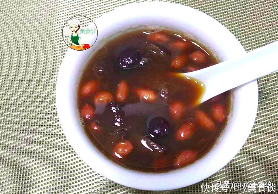  腊八别只喝粥，这道“四红汤”，软糯香甜又营养，我家一周做4次