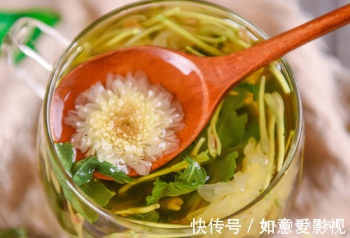 金银花茶|金银花和此物一起泡,每天两杯,肝干净了,眼睛亮了,口气更清新