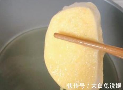 馒头片|炸馒头片,裹蛋液或者沾清水都不对!教您一招,馒头片酥脆不油腻