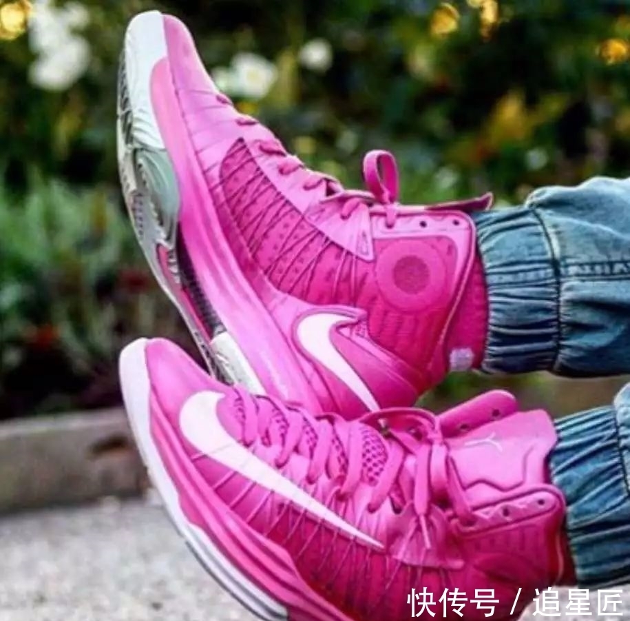 鞋面|NikeHyperdunk系列终结！这双陪伴无数人十年的实战利器才叫青春