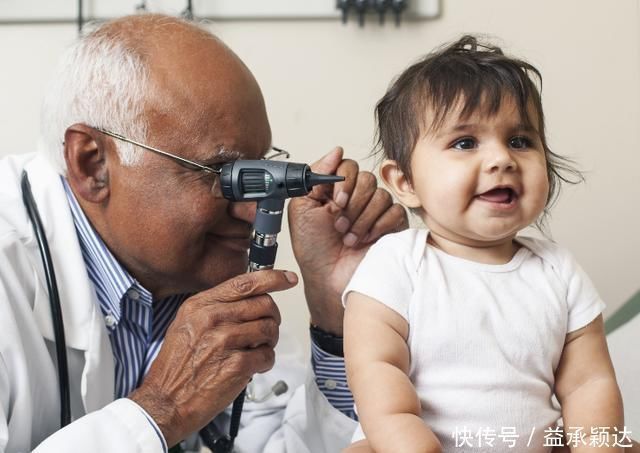 孙子|孙子吵吵耳朵疼,奶奶扒开孩子耳朵一看,里面的情形很恐怖