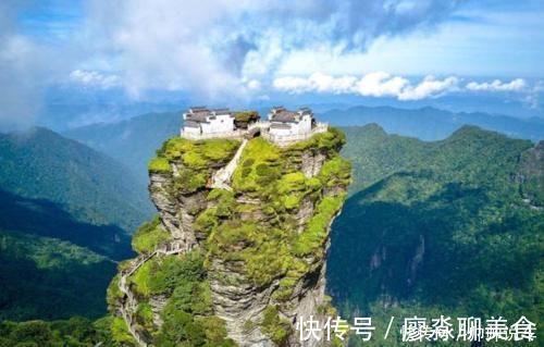 梵天净土|中国最危险的寺庙，悬空近2500米一桥连接两山顶，建造过程成谜