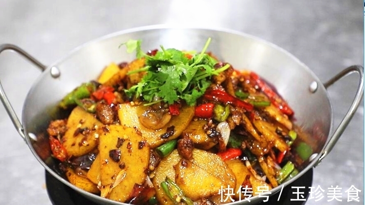 豆瓣酱|为什么大厨做的干锅土豆片干香软糯？原来少了这一步，今天就试试