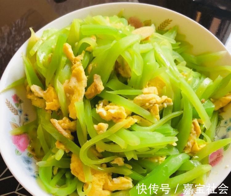 真正的“安神菜”就是它，每天炒一盘，失眠好了，一觉睡到天亮