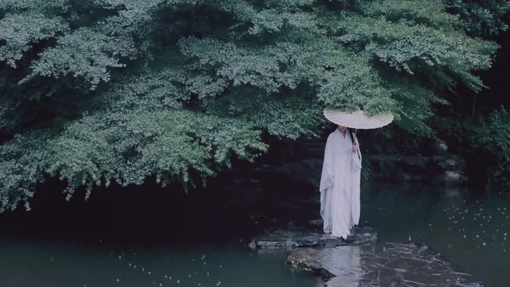 听筝&他看上一个女子,写下20字诗,抱得美人归,成《唐诗三百首》名篇