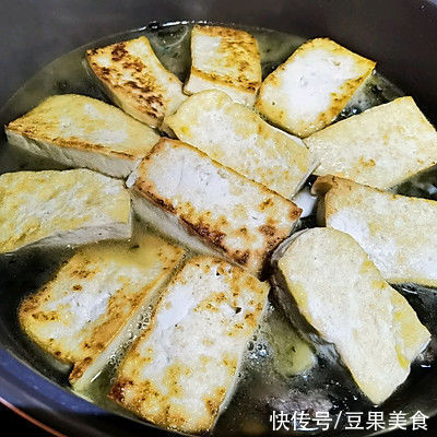 鲜香美味，你从来没吃过的雪菜老豆腐煲