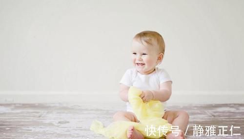 宝宝|宝宝情感发展里程碑,出生就会互动,收好这份“幼儿社交时间轴”