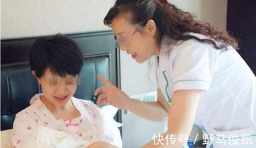 程程|“霸气产妇”走红,顺产后自己走回病房,网友:像极了凯旋的将军