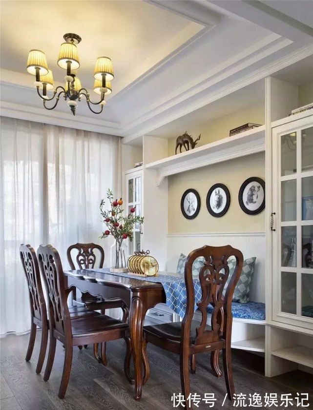 过道柜|电视墙要不要装柜子?一进屋就被迷住了,全屋太漂亮了