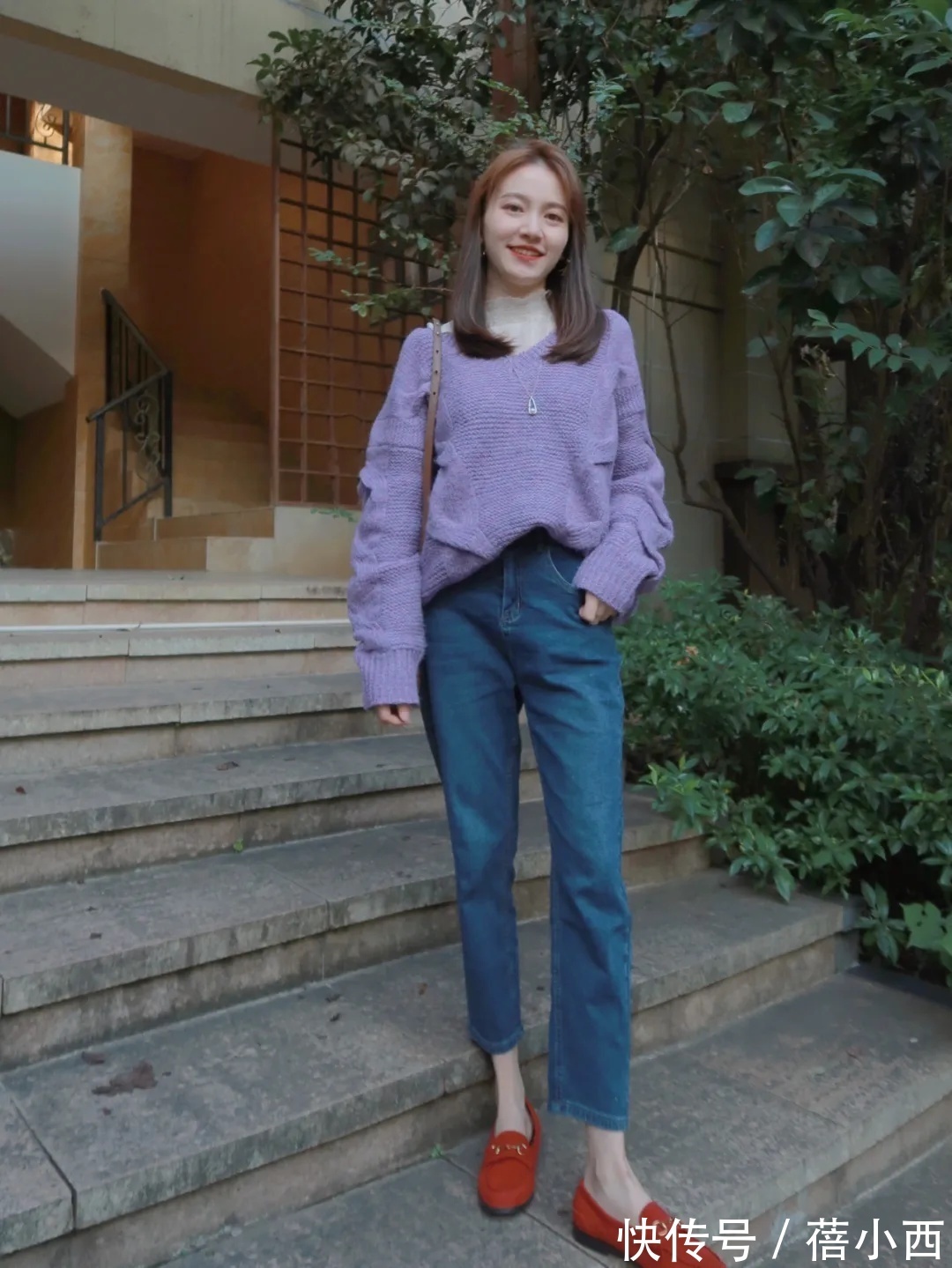 优雅|建议多穿“毛衣”,搭配牛仔裤高级时髦,搭配半身裙优雅到骨子里