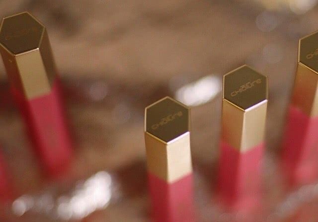 国货稚优泉媲美大牌,哑光唇釉666,可做阿玛尼红管405平替