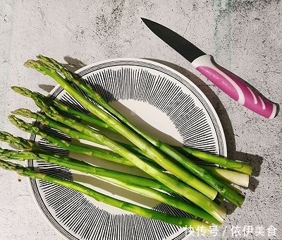 培根|培根焦香,芦笋脆嫩,芝士爆浆的~培根芝士卷芦笋#肉食者联盟#