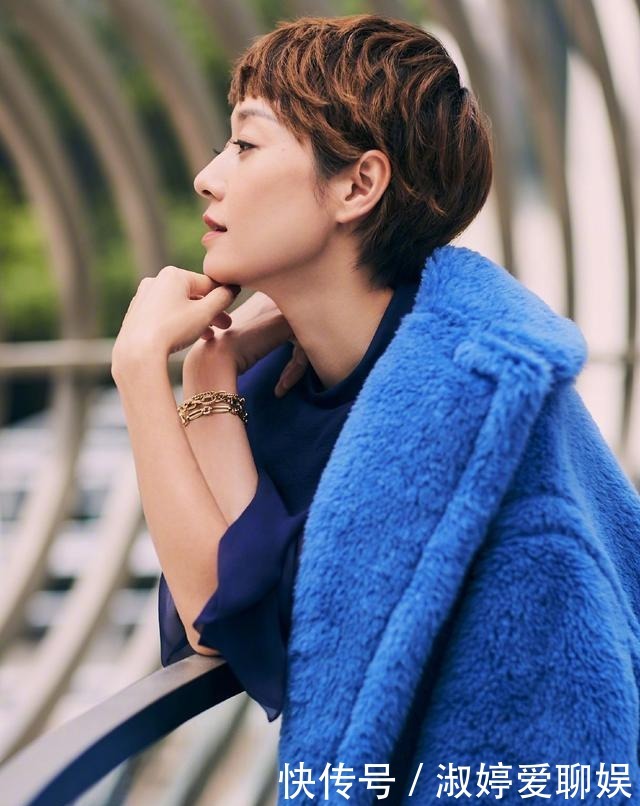 马伊|穿大衣时,如何配色?看马伊琍“色彩搭配”套路,时髦优雅显高级