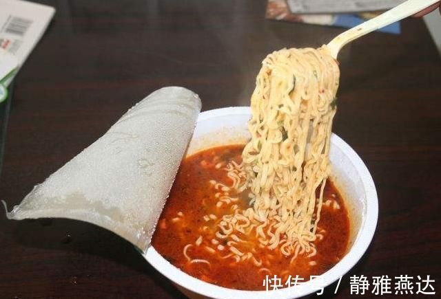 食物|最容易让人发胖的三种食物,如果想要瘦下来,就要远离了