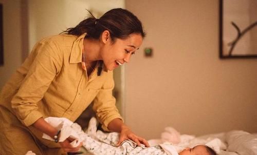 辅食|8个月宝宝,因为辅食加错双肾长满“结石”,很多父母还在这样喂