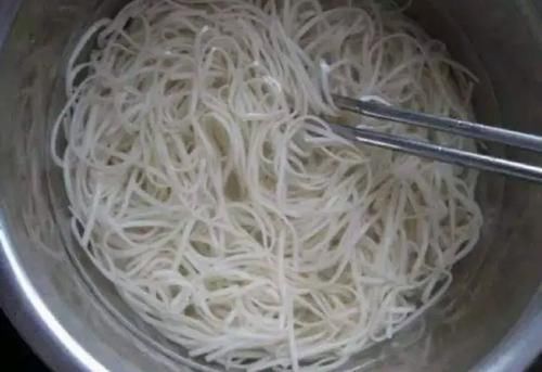 减肥|减肥期间不能吃面条?错的!这样的面条,减肥期间可以吃,请放心
