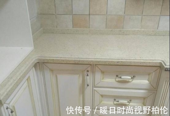 橱柜|安装橱柜时,这个“小东西”你别漏装,让你橱柜更牢固