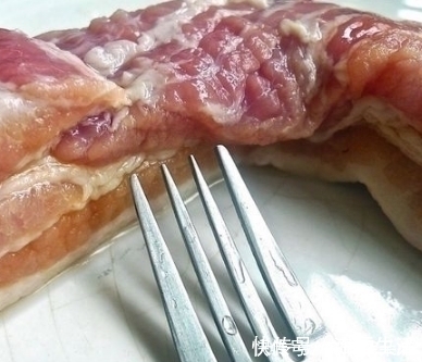 姜清|冰箱中的冻肉,不要用水泡着解冻,教你几招,解冻后还和鲜肉一样