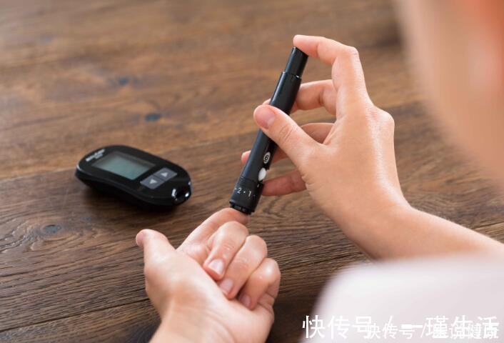 皮肤|得了糖尿病,皮肤若有这4种现象,说明体内血糖超标,要引起重视
