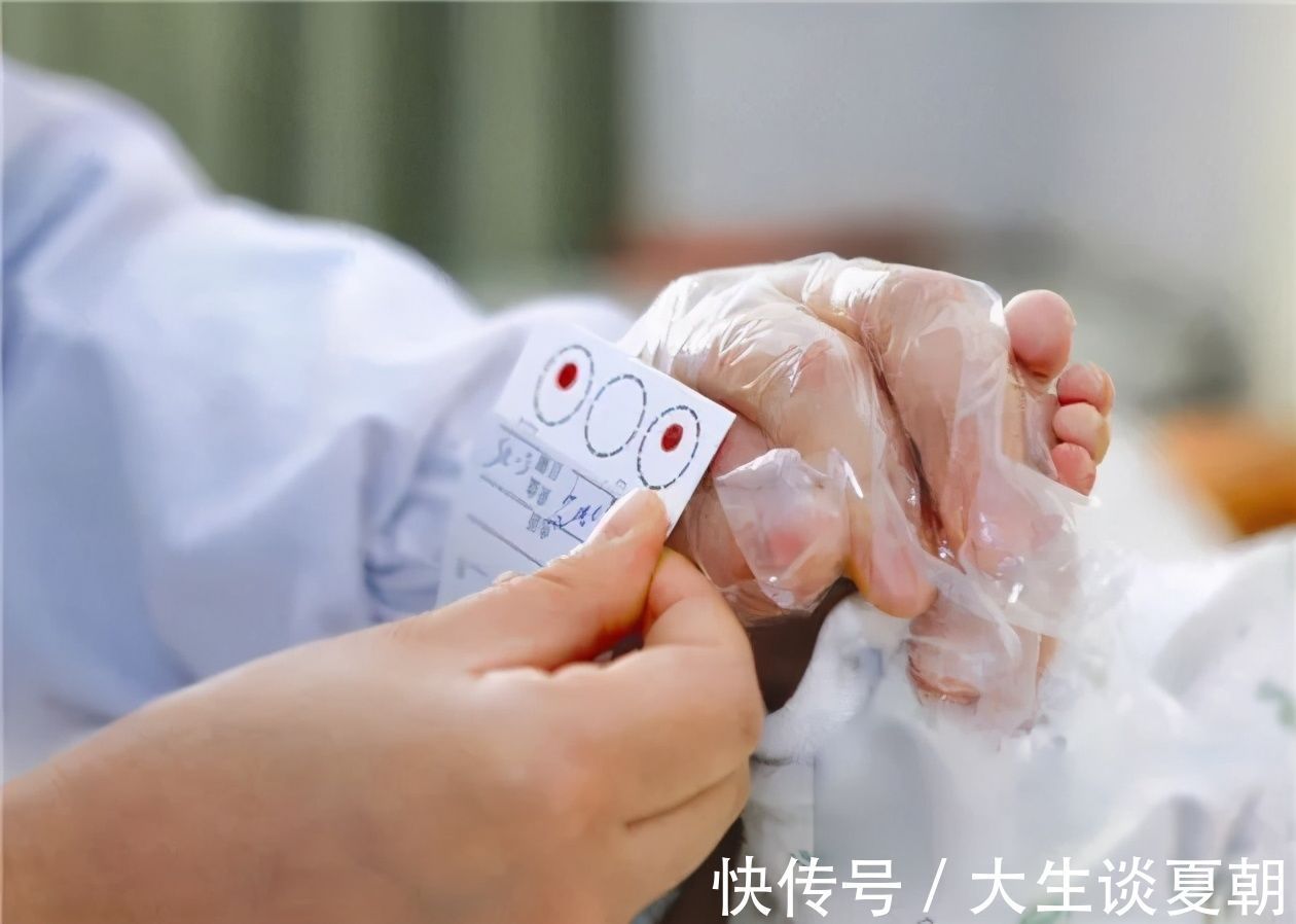 新生儿|新生儿出生后必做的三项检查,有两个关系智力发育,父母不可大意