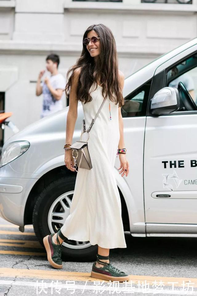 五十岁的女人要会打扮，少穿这4种“妈妈装”，显老廉价掉气质