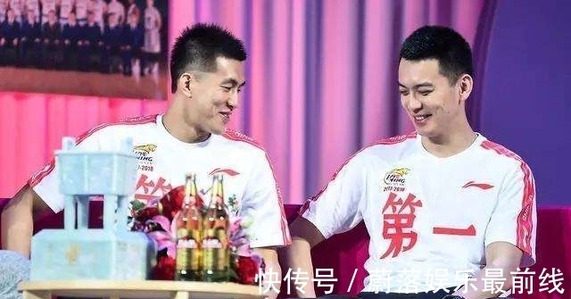 北京首钢|郭艾伦2次把他逗得哈哈大笑:1,我们关系“疏远”了!2,我嘴碎