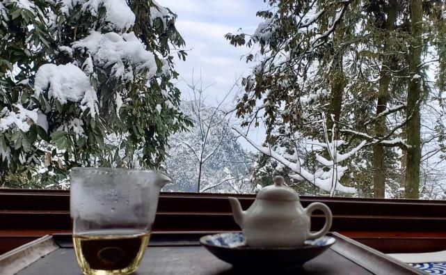 情怀|只下了一场雪，峨眉山又多了这些名场面