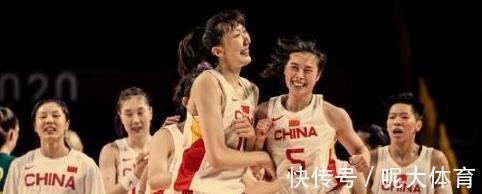 李月汝|54比36!李梦库里附体,命中5记三分球中国女篮碾压尼日利亚女篮