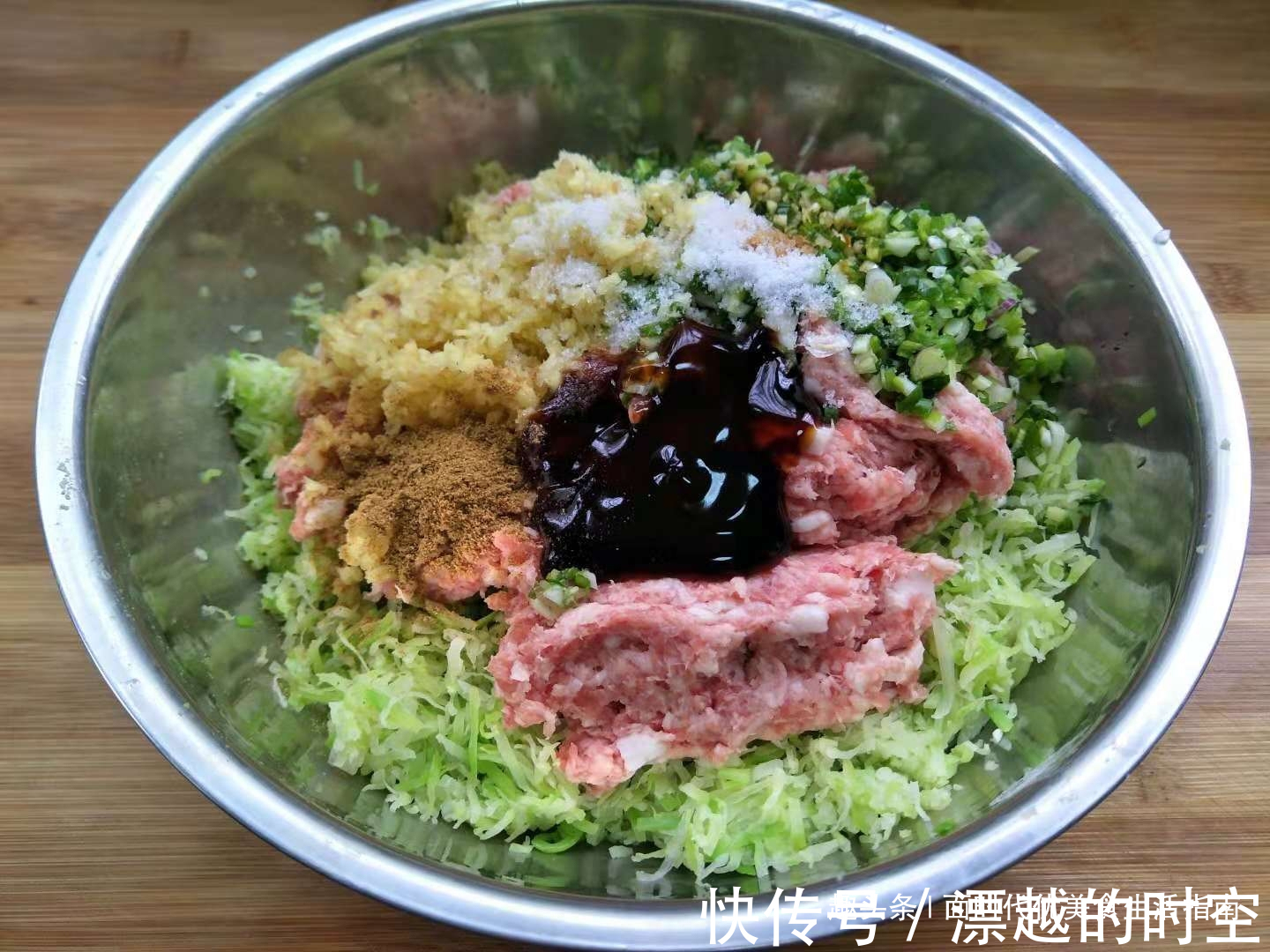 萝卜丝|冬天用它包饺子太香了，5毛钱一斤，鲜嫩多汁，增强抵抗力少得病