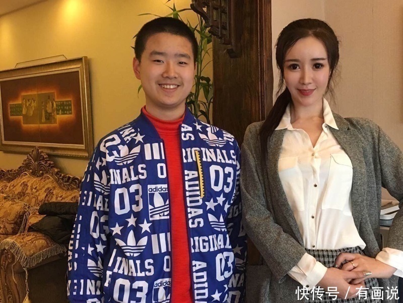 书坛&10年前被誉为书法神童,一幅书法卖10万,如今写成“江湖体”