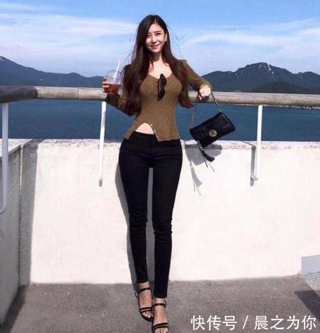 真人版|韩国女模被称“海贼王女帝”,身材好颜值高,运动是关键