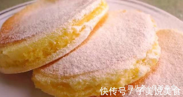 1盒牛奶2个鸡蛋，3分钟学会蛋奶酥做法，香甜蓬松，比蛋糕好吃
