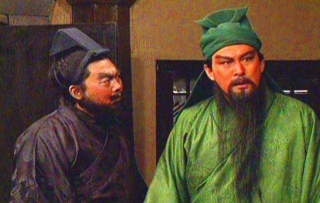 马超|马超归降刘备，其实是曹操蓄谋已久的阴谋，关羽张飞永远不懂！